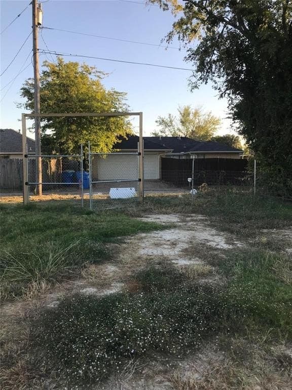 0.47 acres in Dallas County gallery image 3