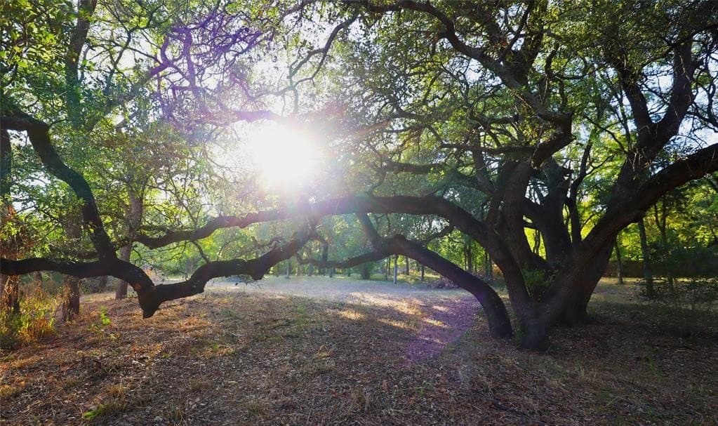 1.38 acres in McLennan County