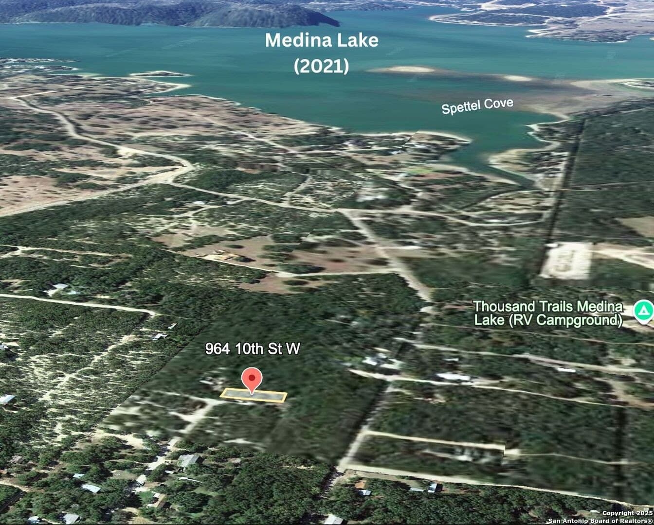 0.2 acres in Bandera County gallery image 2