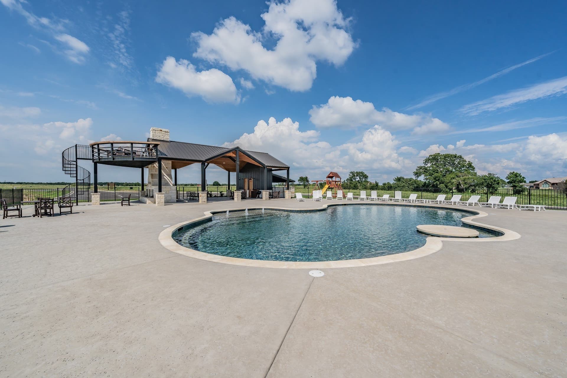 1.33 acres in Navarro County - photo 25