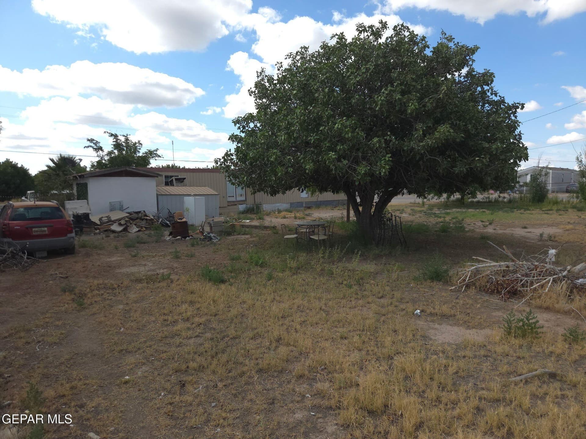 0.35 acres in El Paso County gallery image 3