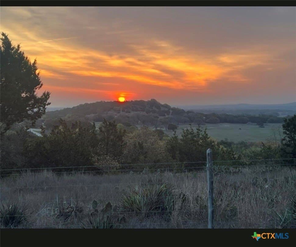 17.95 acres in Lampasas County - photo 2