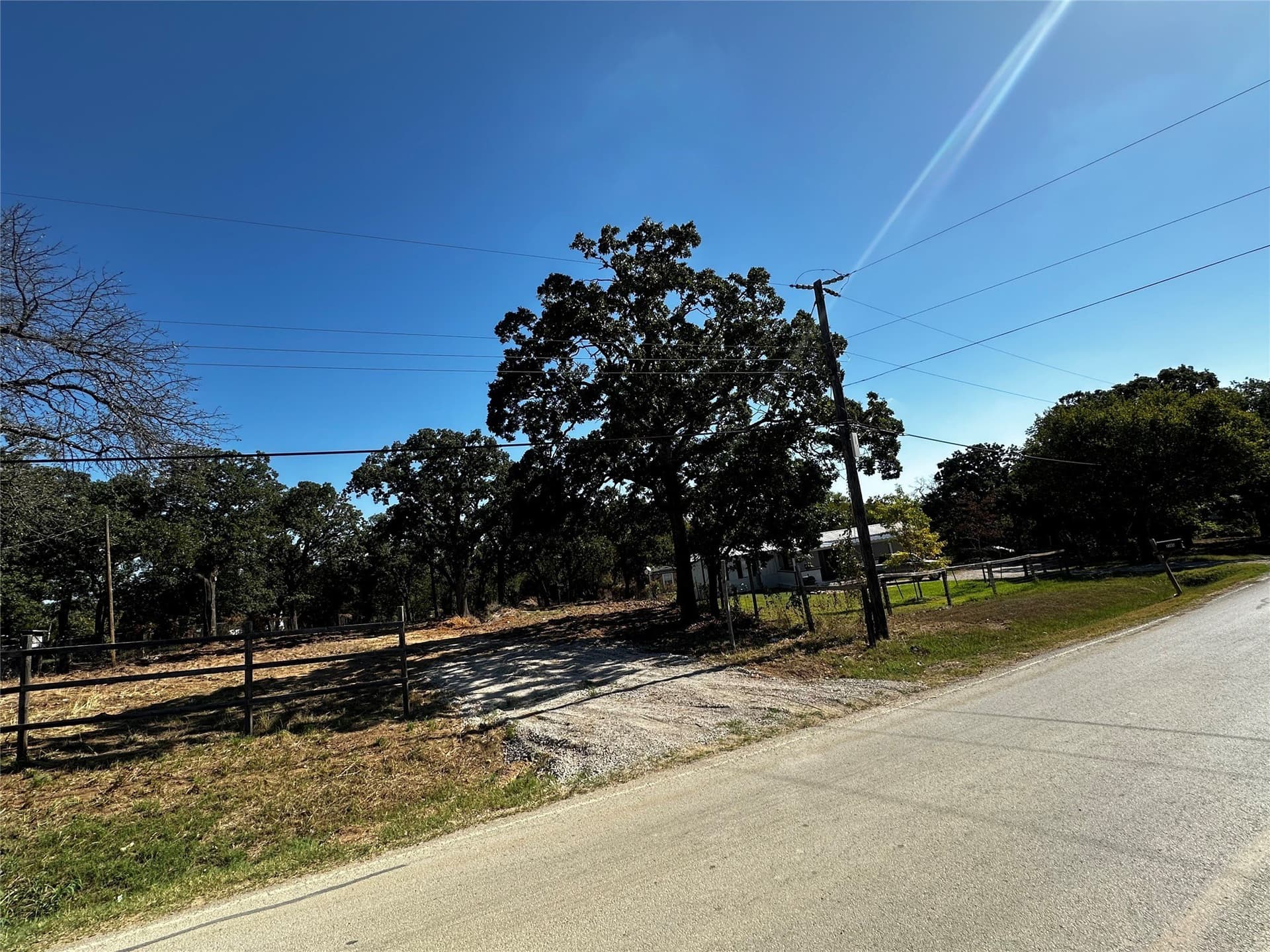 1.58 acres in Tarrant County - photo 8