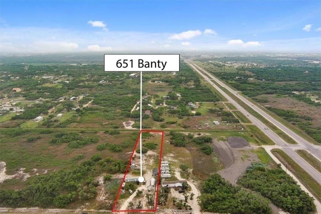 1.62 acres in Aransas County - photo 2