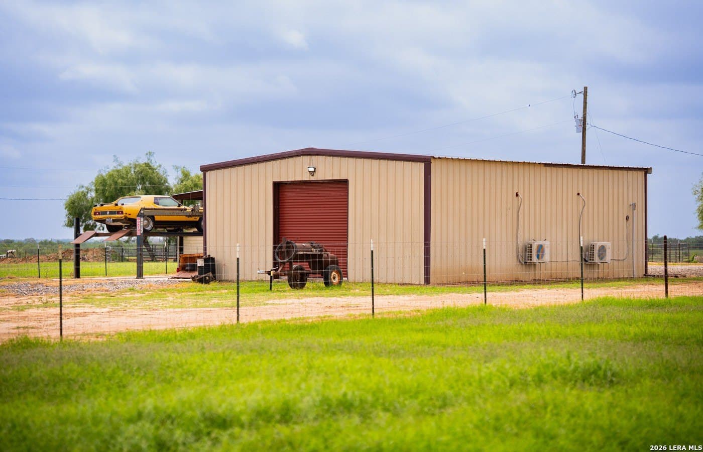 18 acres in Frio County - photo 8