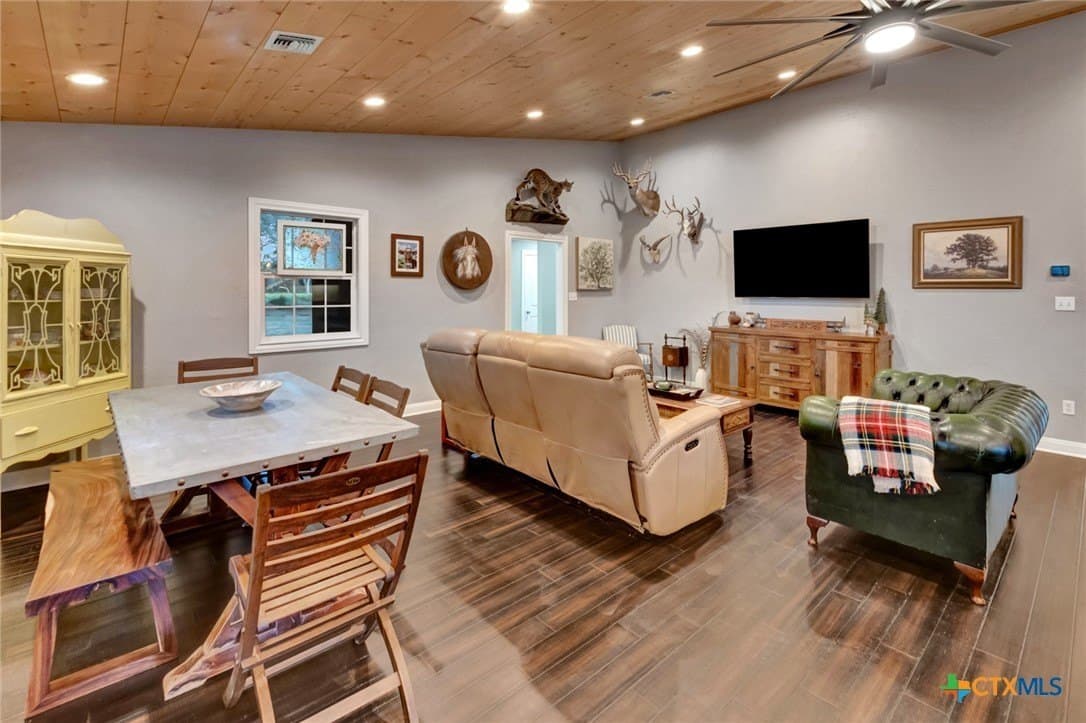 25 acres in Jackson County gallery image 4