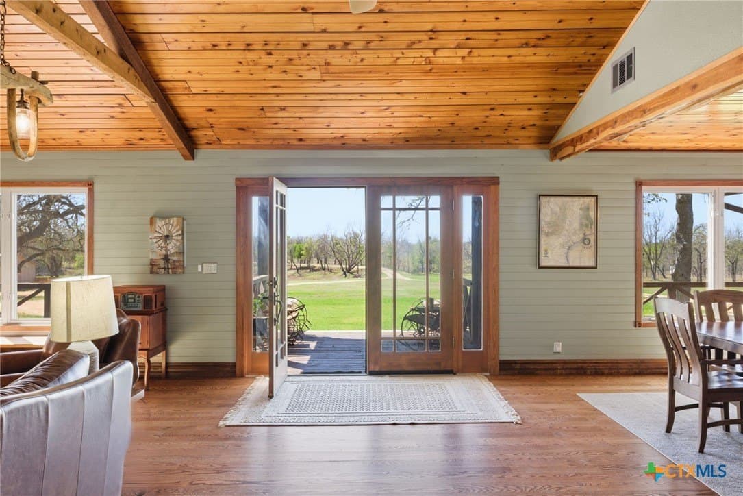19.91 acres in Caldwell County - photo 4