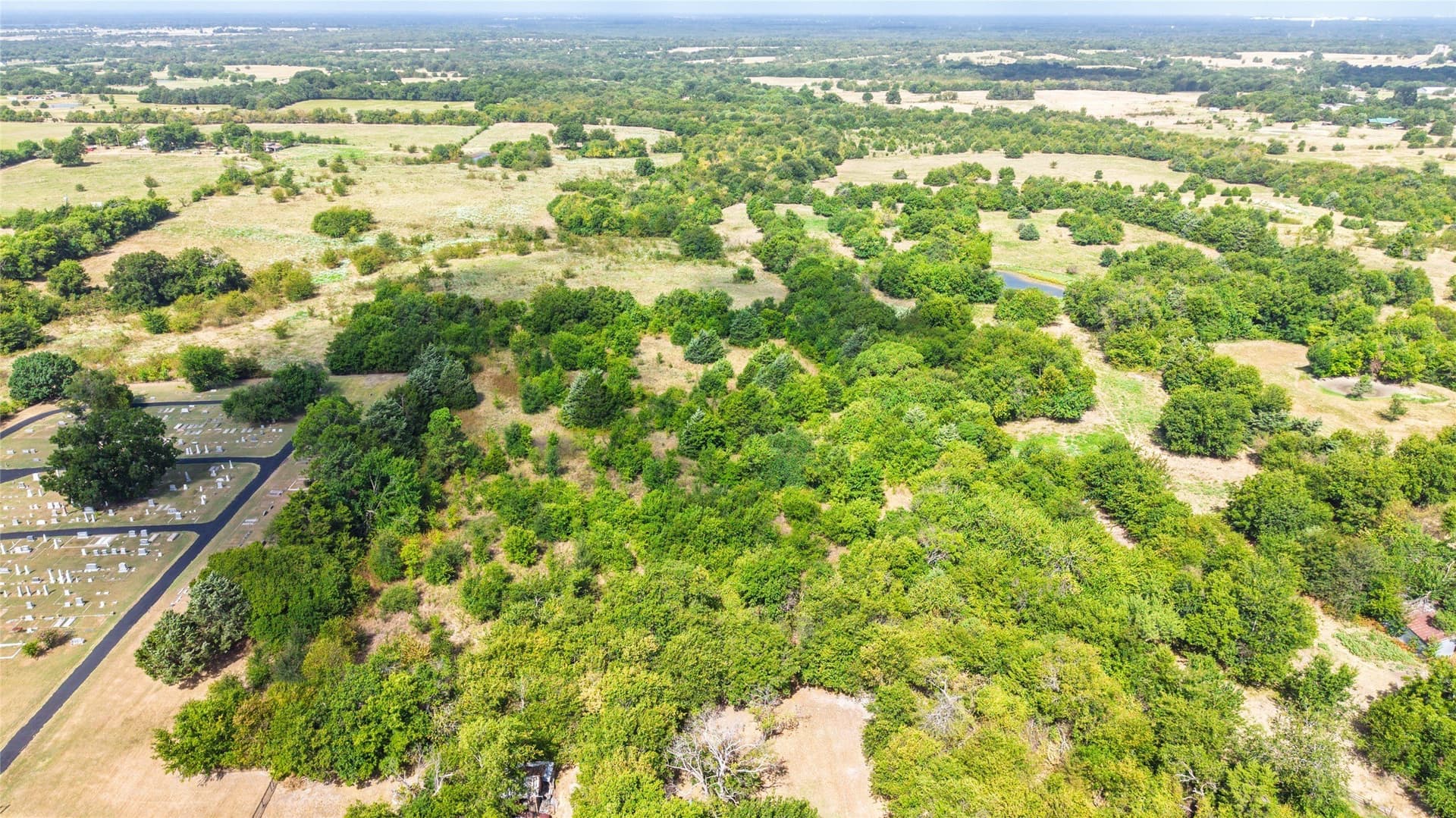 5 acres in Hunt County