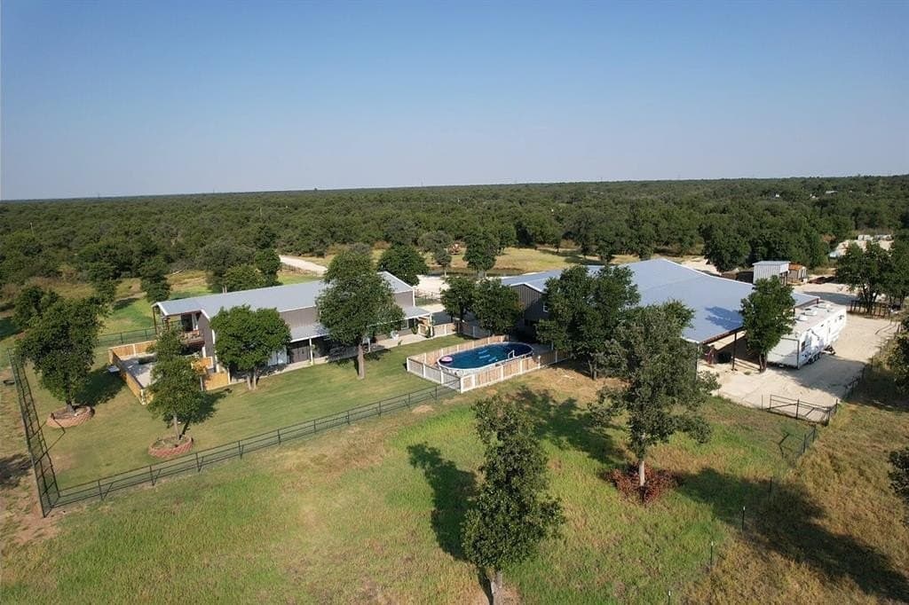 32 acres in Jones County gallery image 3