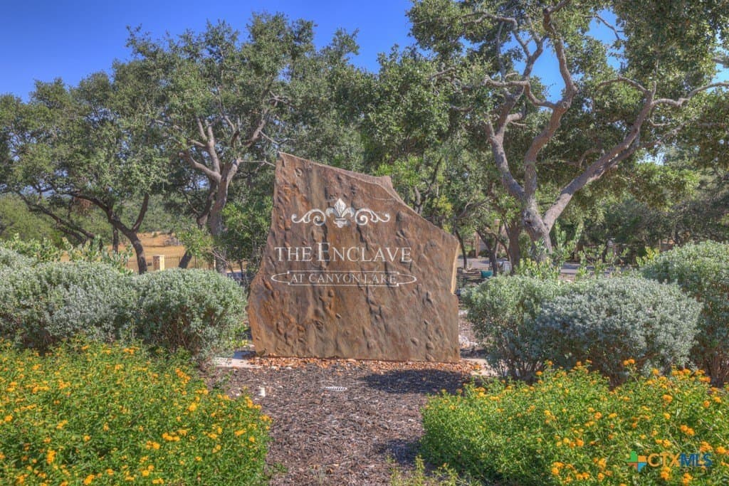 2.11 acres in Comal County gallery image 2