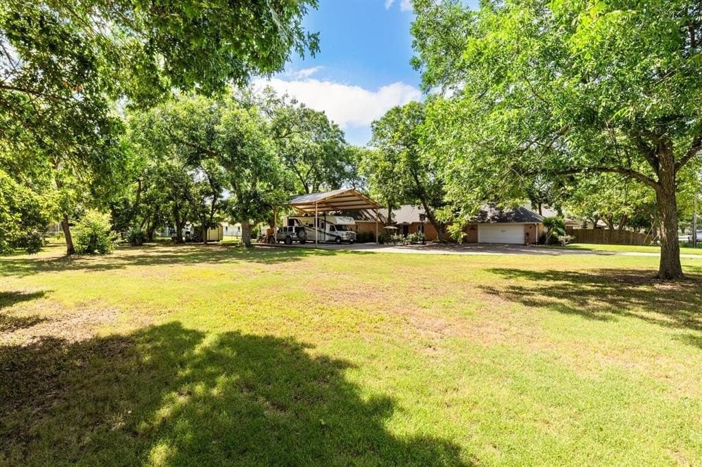 0.25 acres in McLennan County