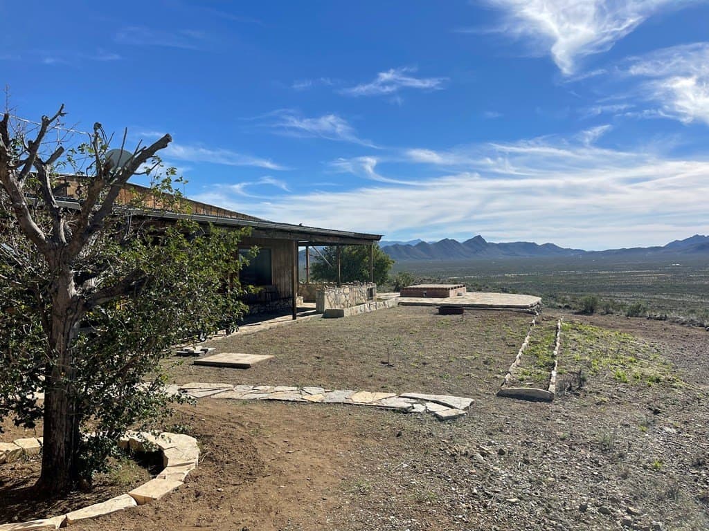 40 acres in Brewster County - photo 2