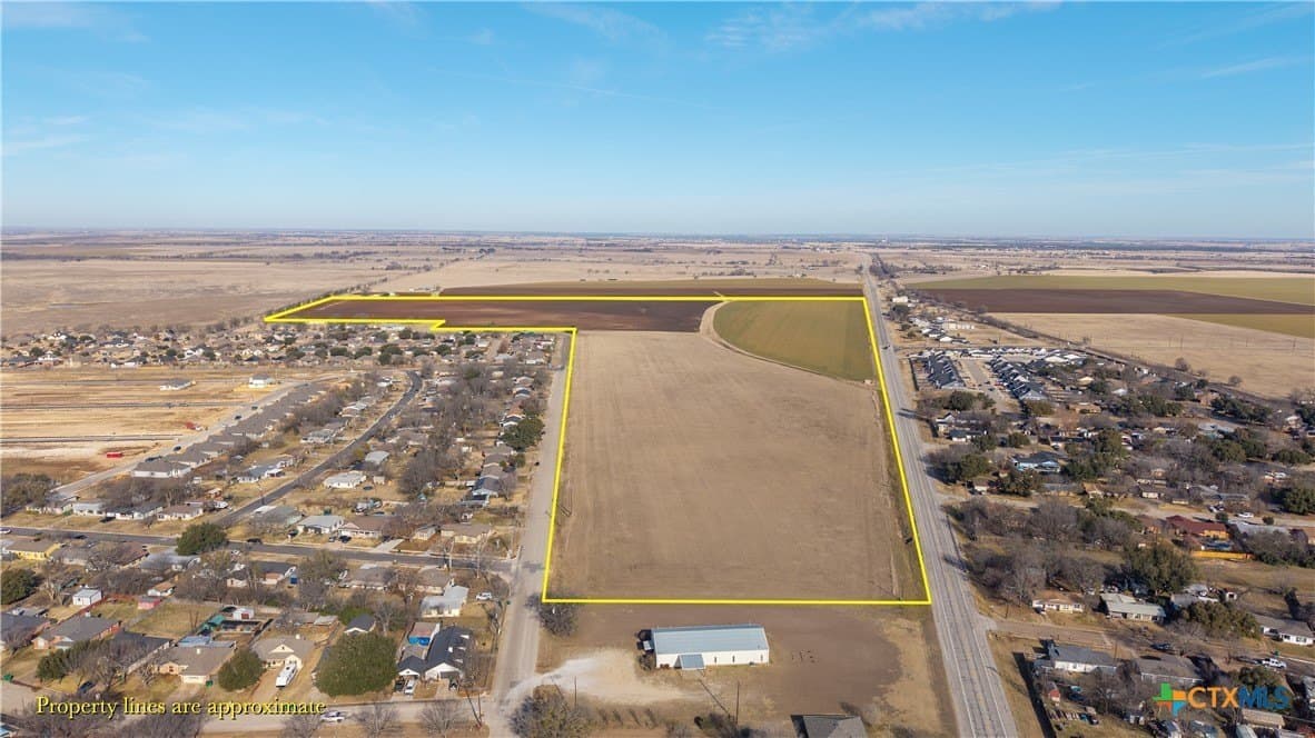112.88 acres in McLennan County - photo 3
