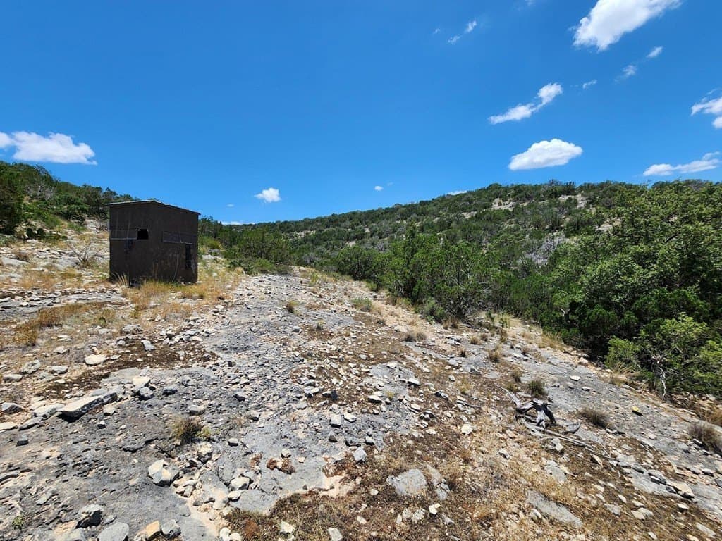 140.34 acres in Val Verde County - photo 35