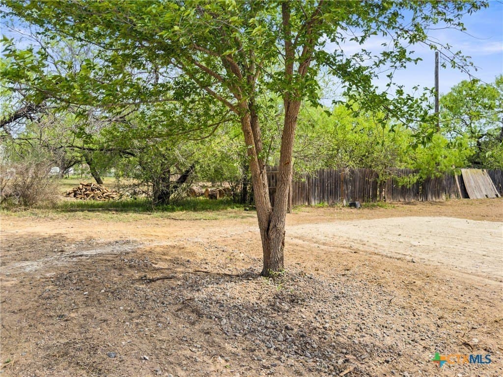 0.23 acres in Burnet County - photo 8