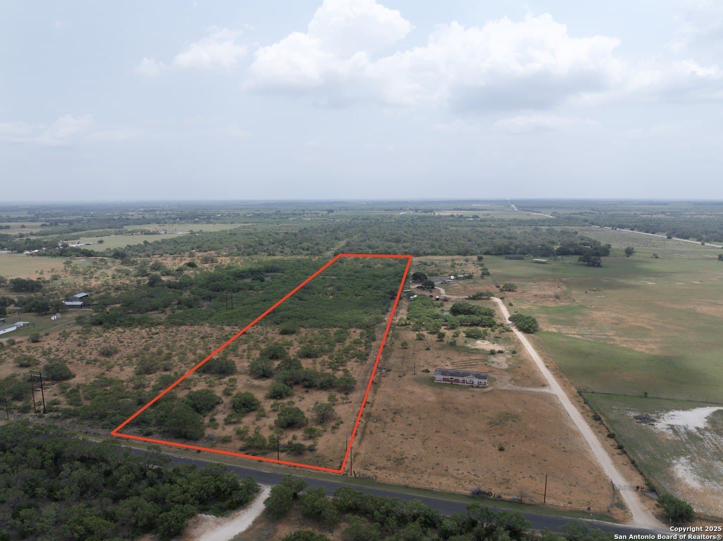 12.02 acres in Atascosa County gallery image 2