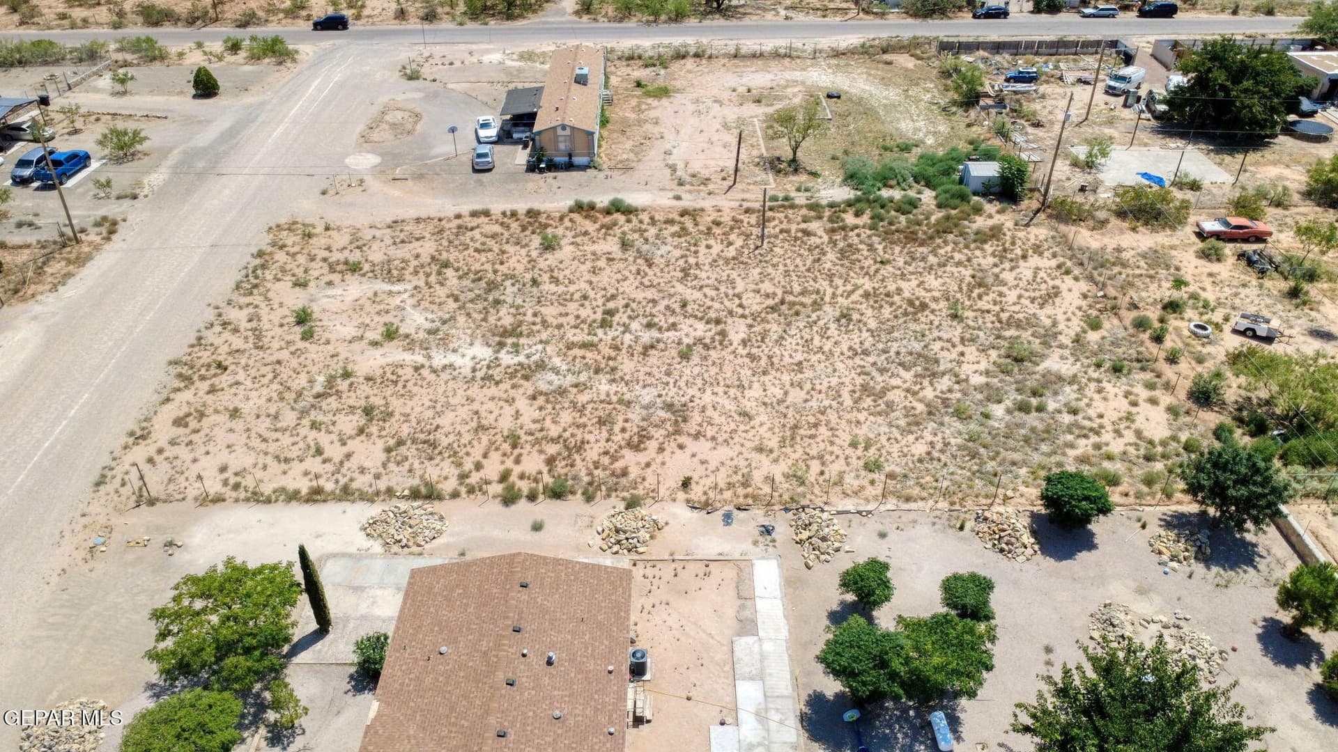 0.6 acres in El Paso County - photo 17
