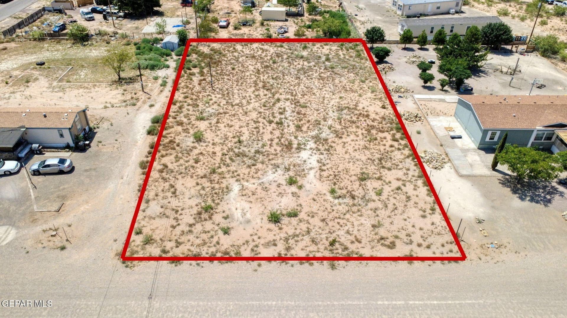 0.6 acres in El Paso County