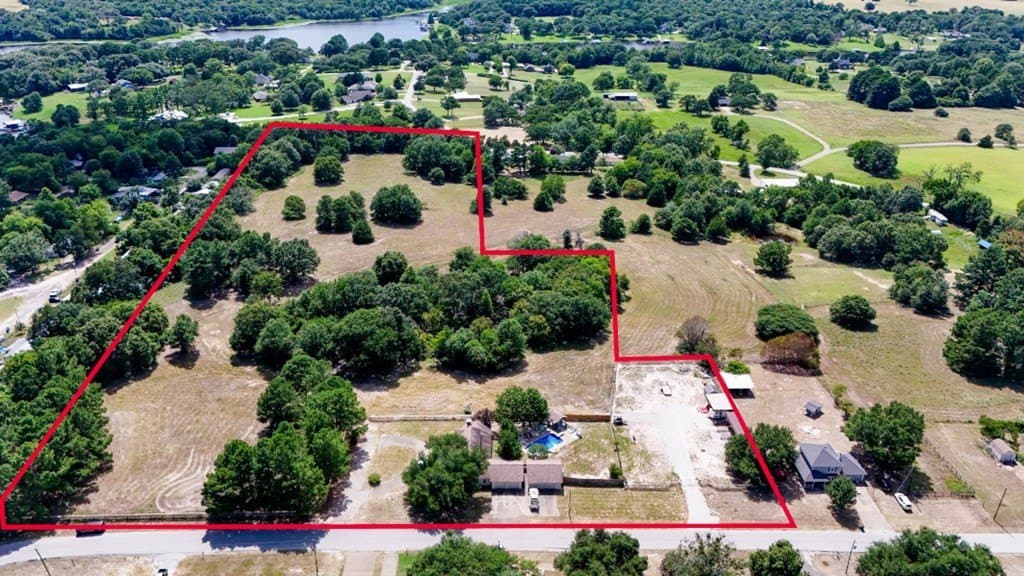 12.06 acres in Henderson County featured view