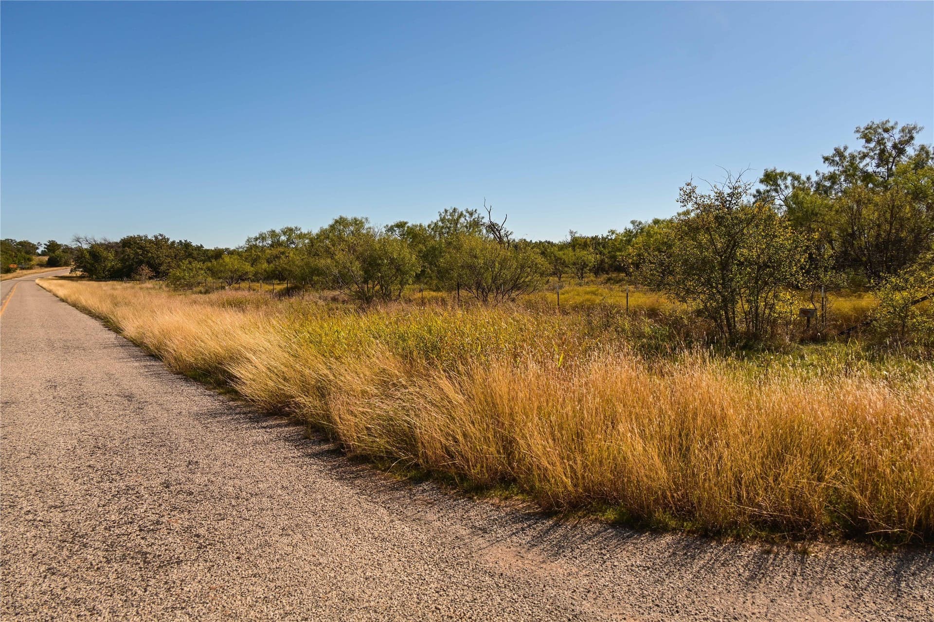 187.79 acres in Shackelford County - photo 11