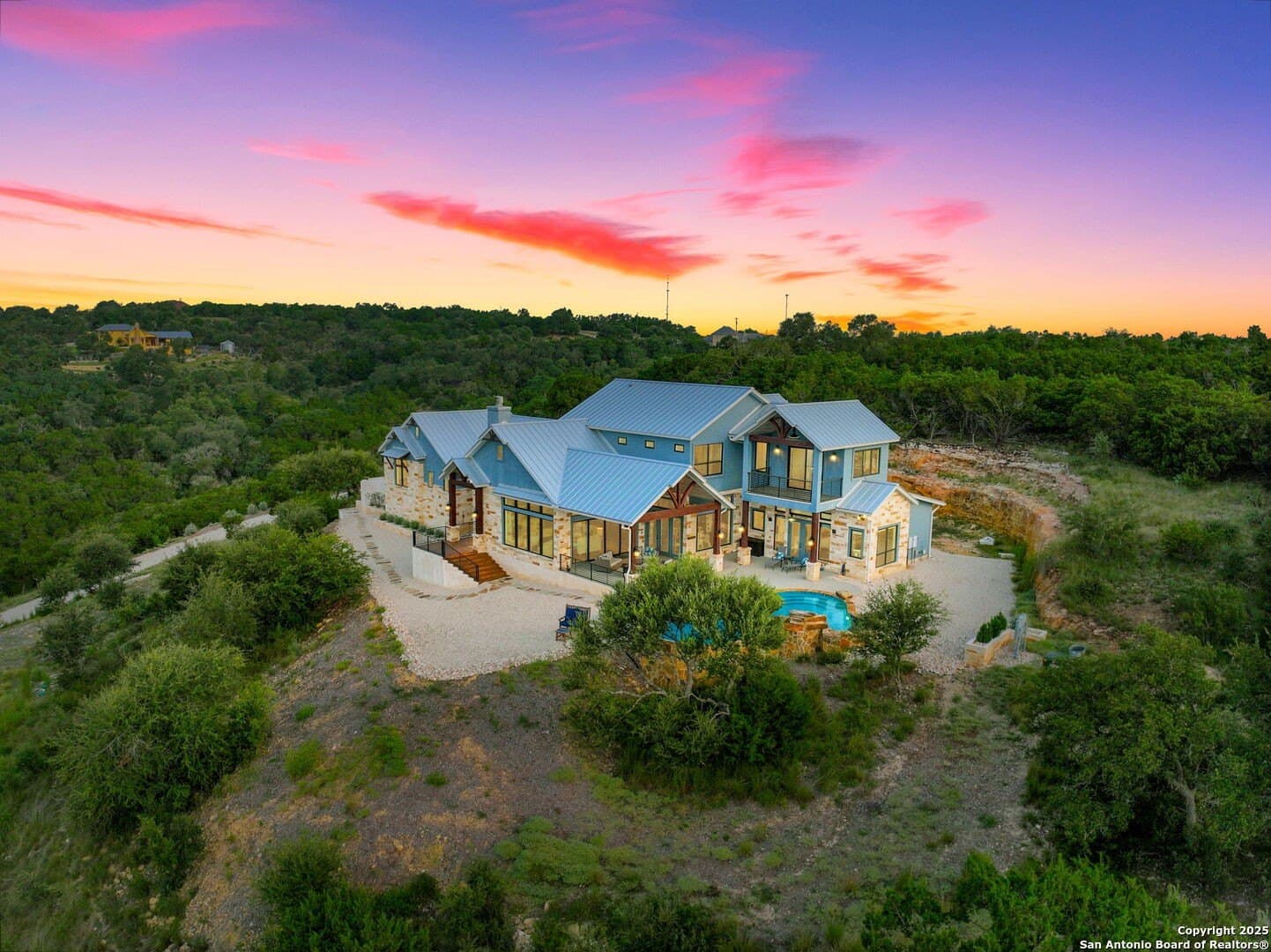 12.58 acres in Comal County - photo 4