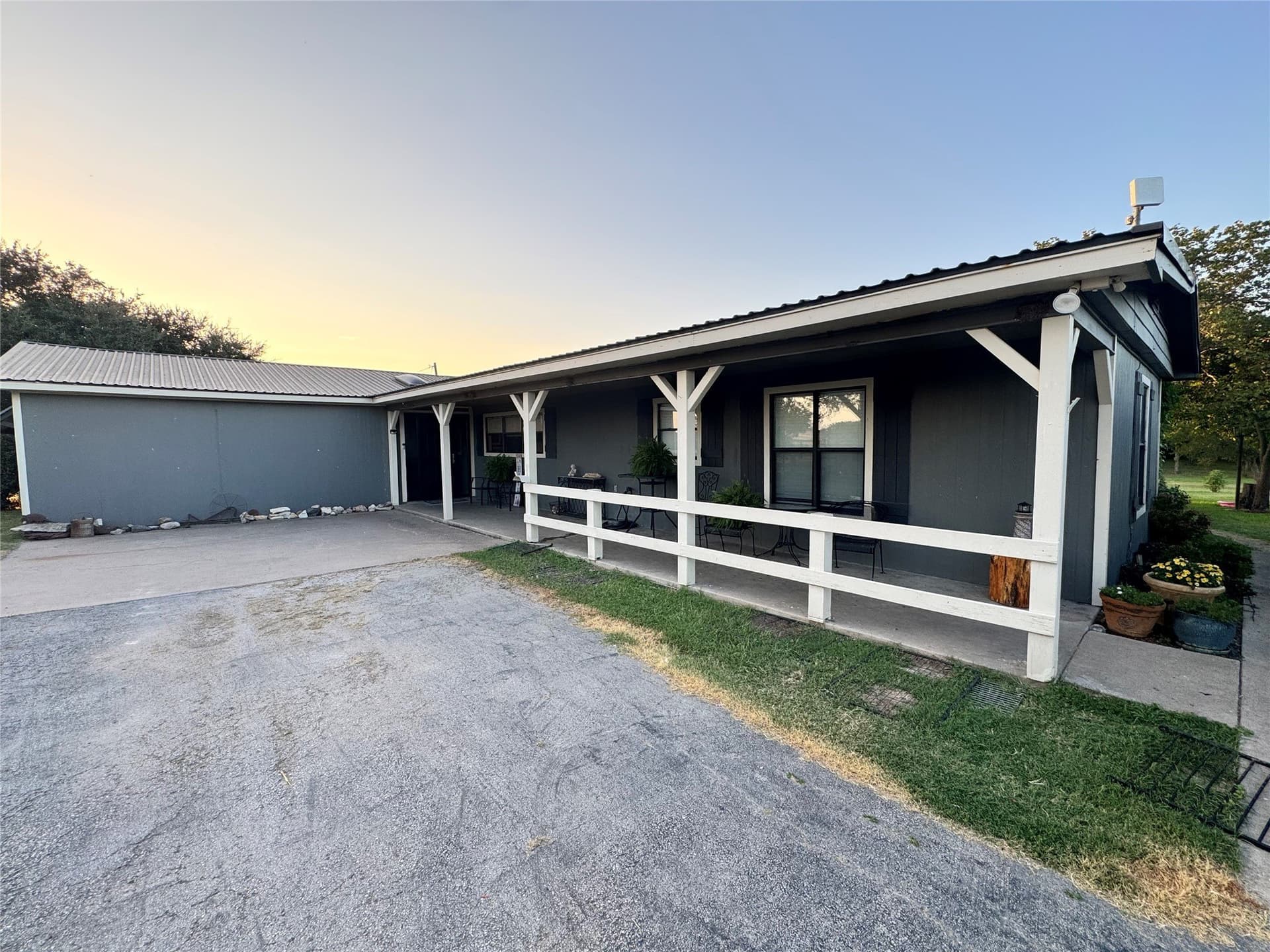 15.39 acres in Navarro County - photo 4
