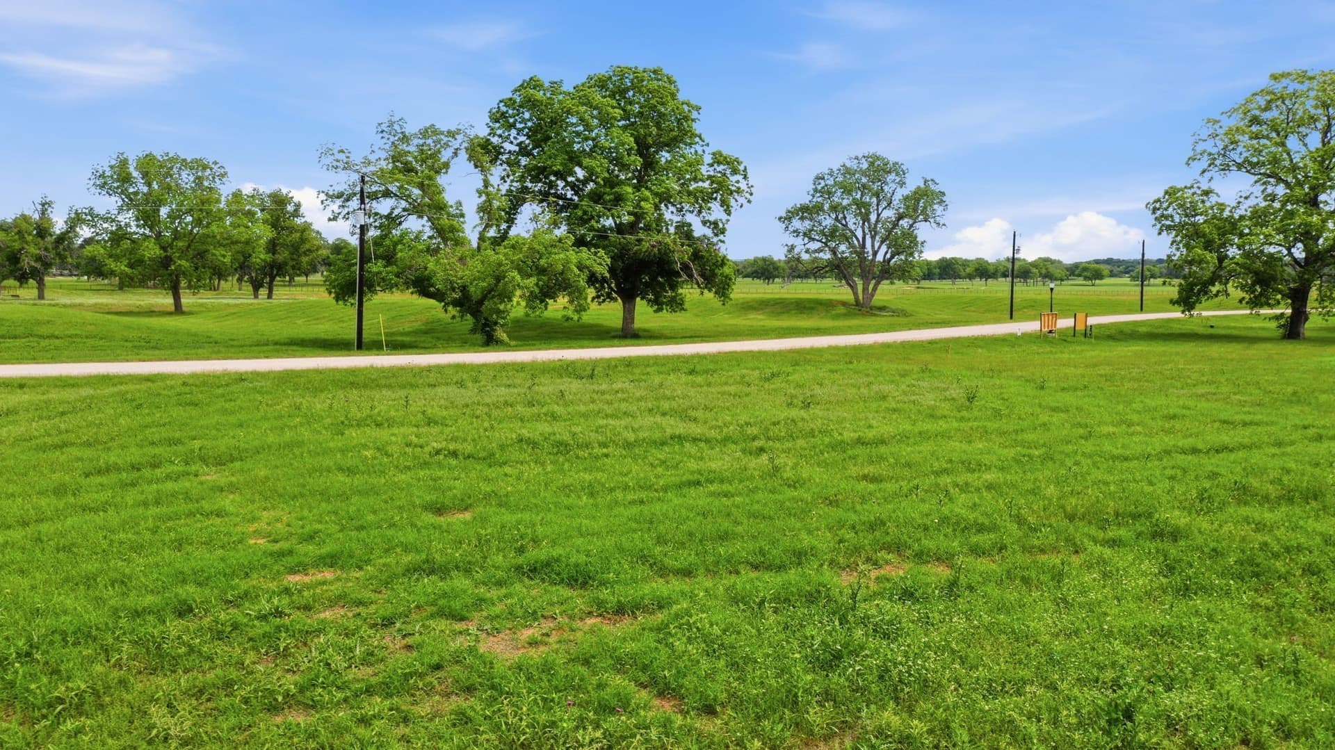 1 acres in Parker County - photo 3