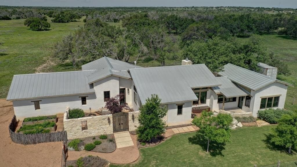 37.66 acres in Gillespie County