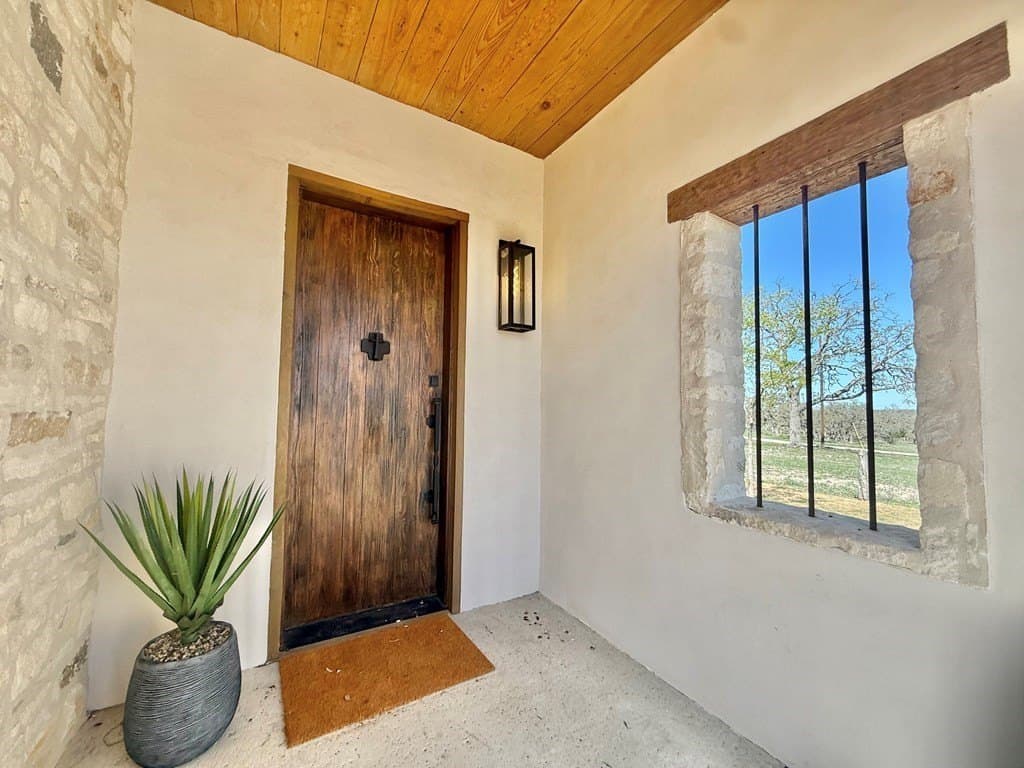 37.66 acres in Gillespie County gallery image 4