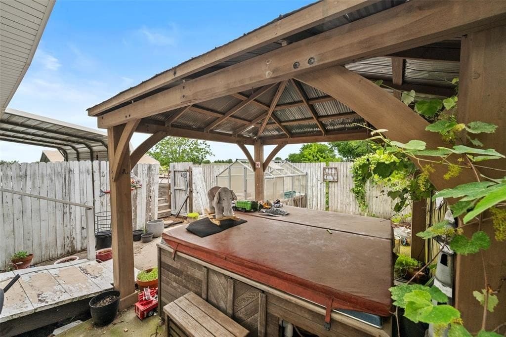 12.34 acres in Hunt County gallery image 4