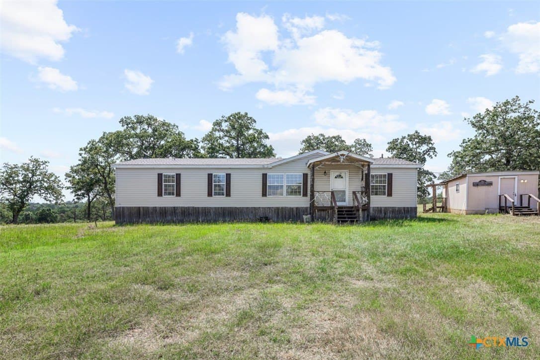 392 acres in Caldwell County - photo 11