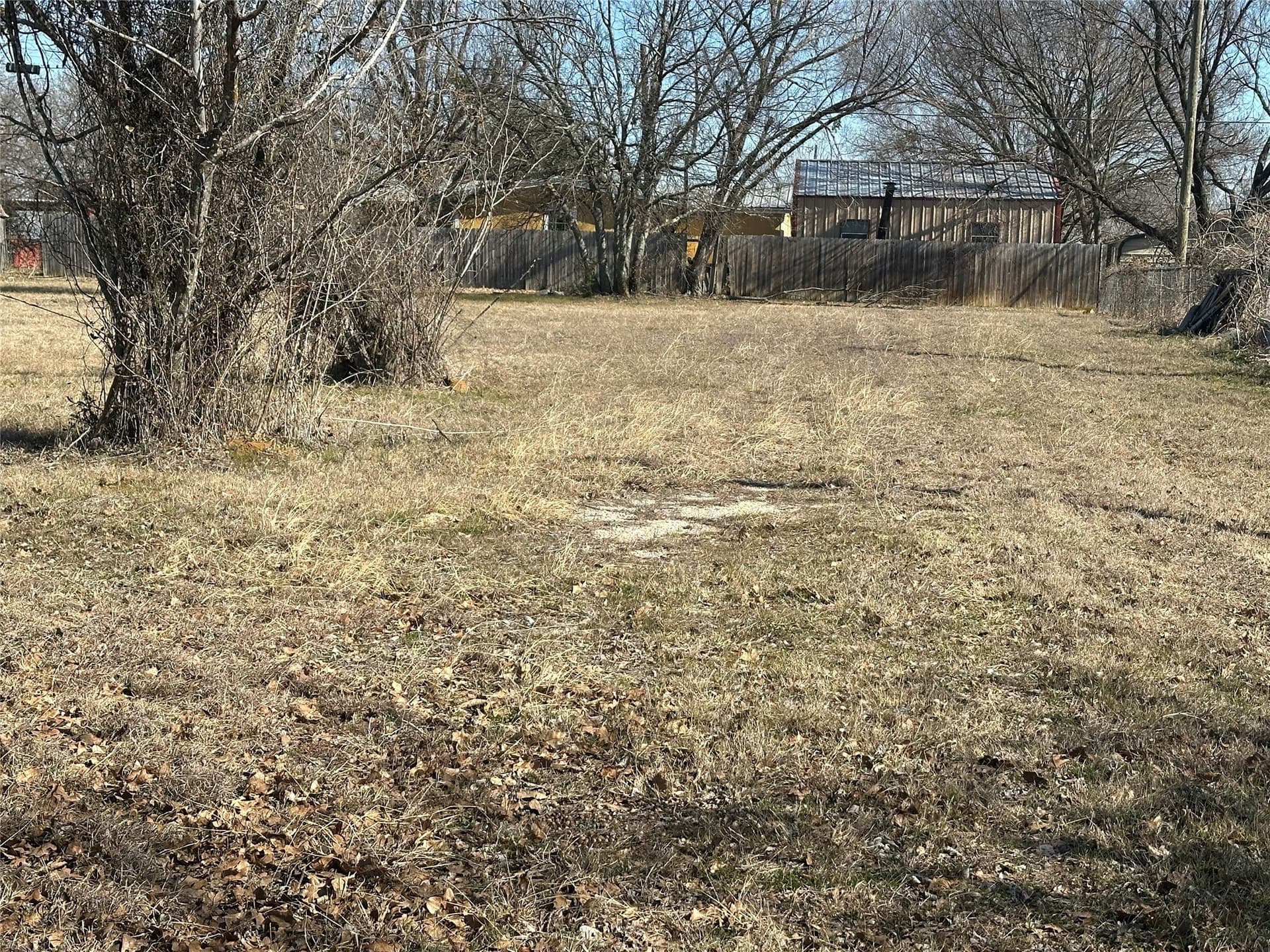 0.39 acres in Johnson County - photo 15