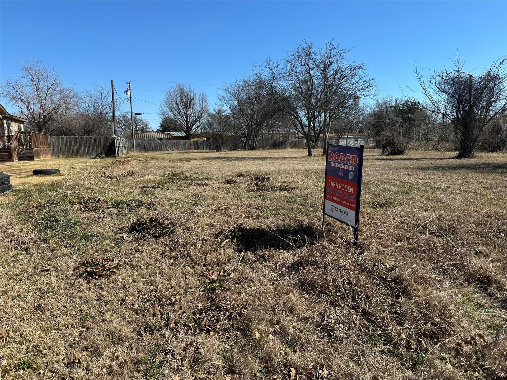 0.39 acres in Johnson County - photo 9