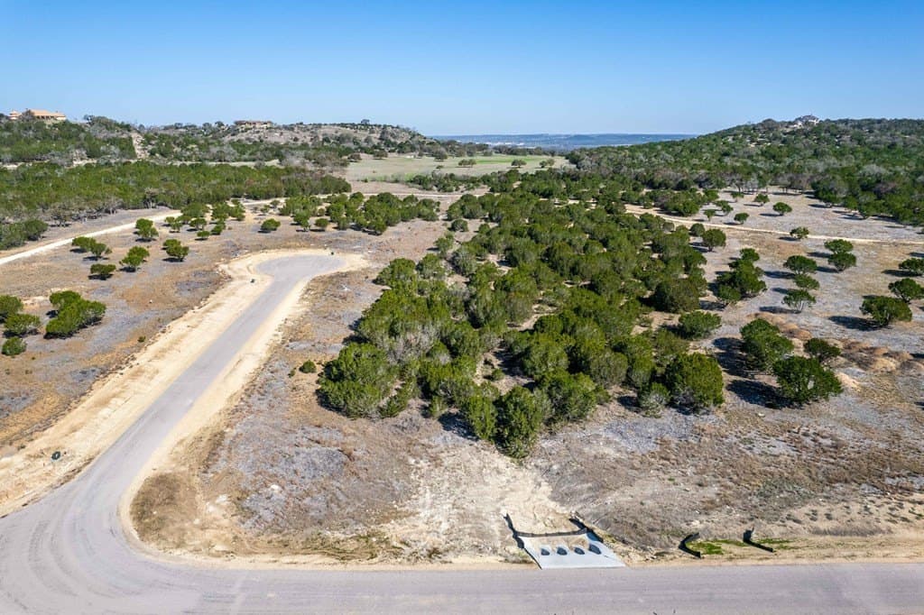 11.19 acres in Kerr County - photo 4