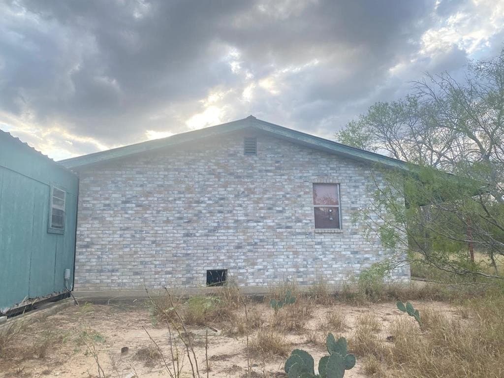 21.42 acres in Dimmit County gallery image 4