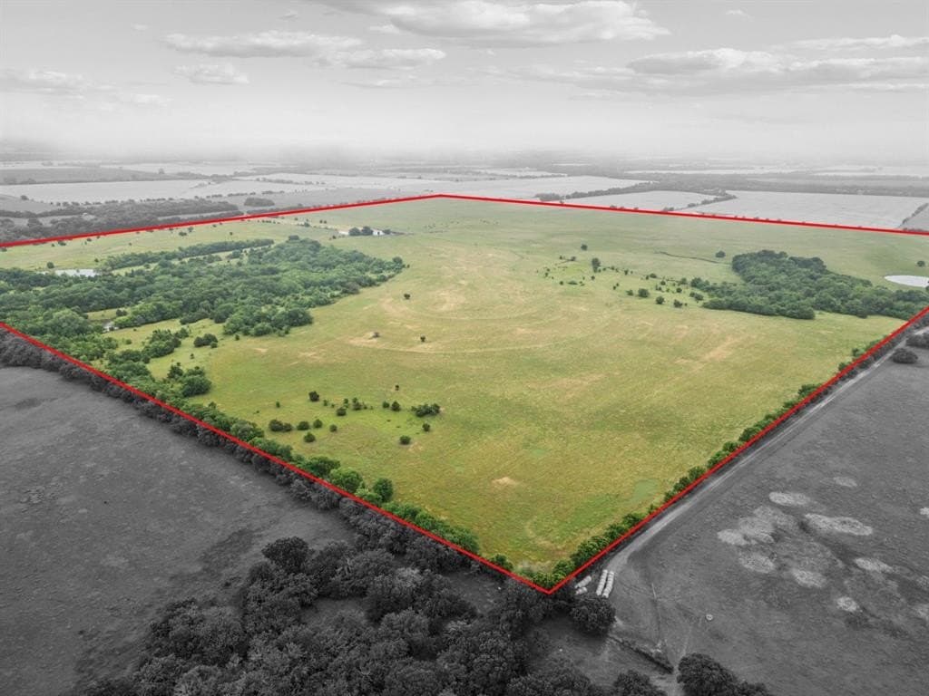 244.42 acres in Grayson County gallery image 2