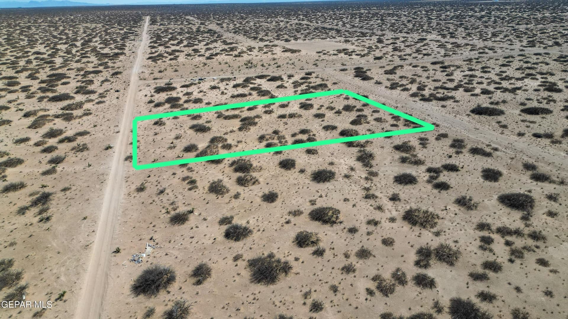 0.83 acres in El Paso County gallery image 4