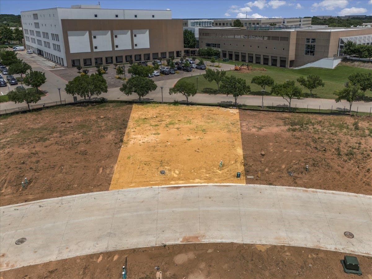 0.18 acres in Tarrant County gallery image 2