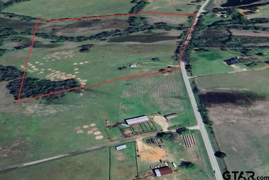 36.35 acres in Smith County - photo 12