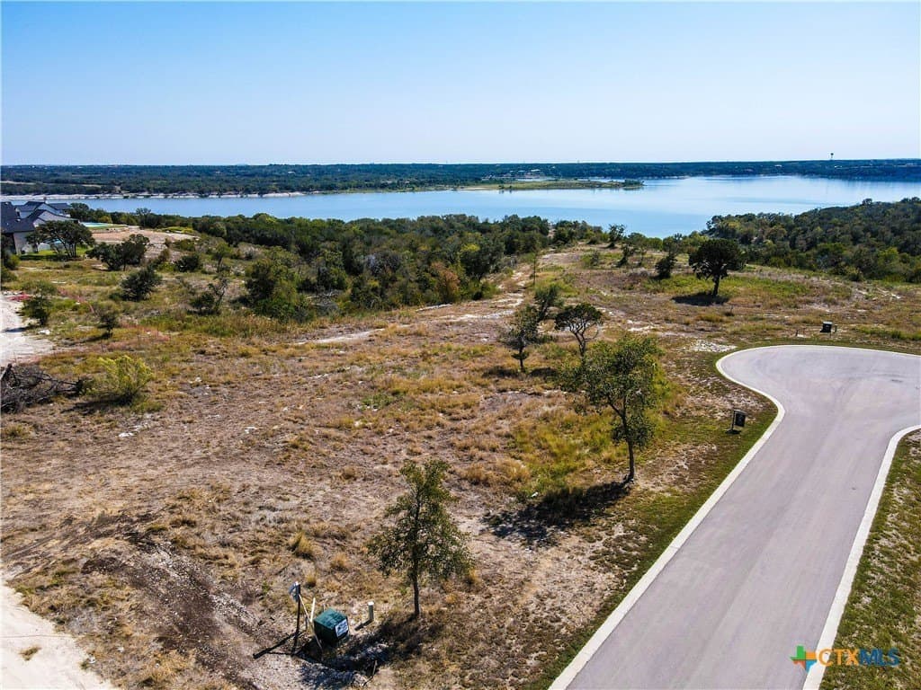 0.86 acres in Bell County