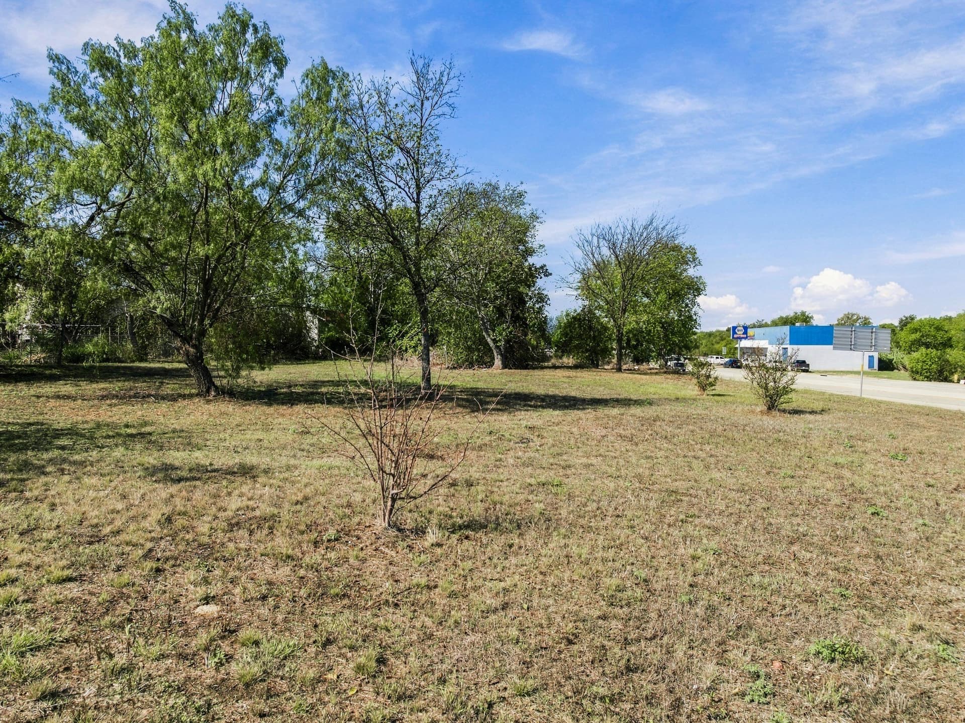 0.52 acres in Hill County - photo 10