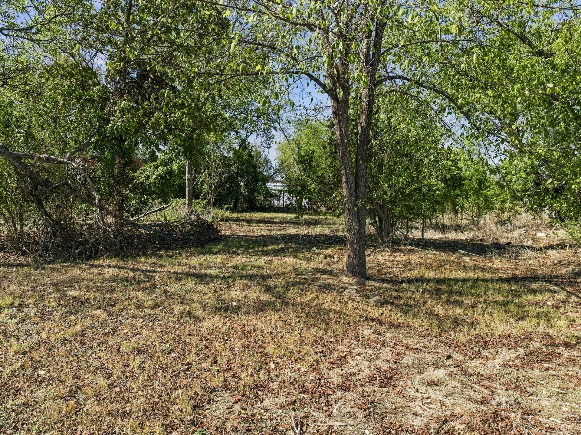 0.52 acres in Hill County - photo 16