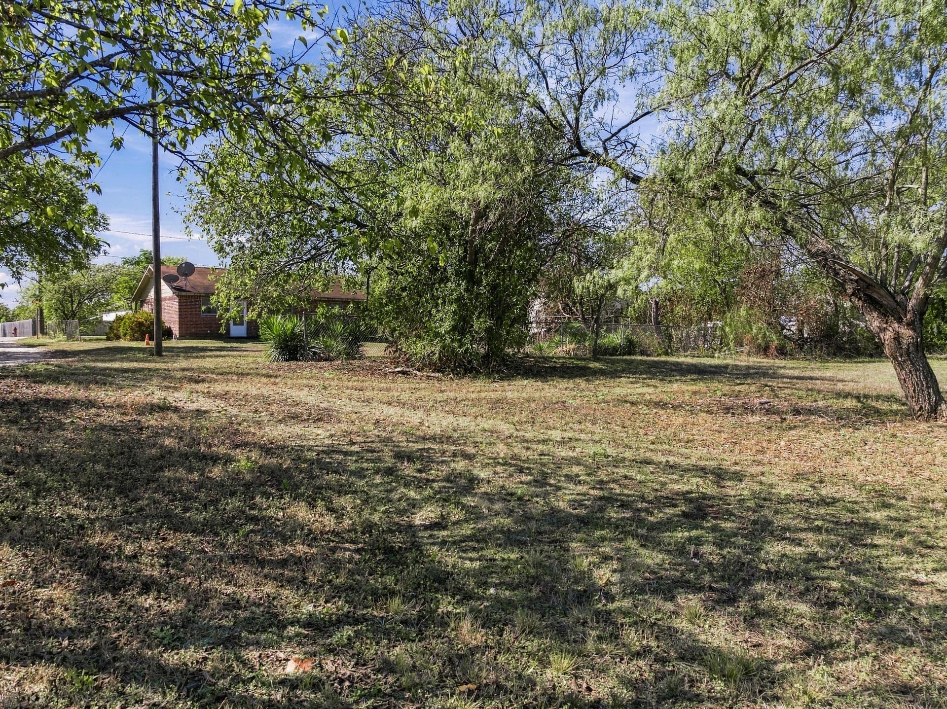0.52 acres in Hill County - photo 12