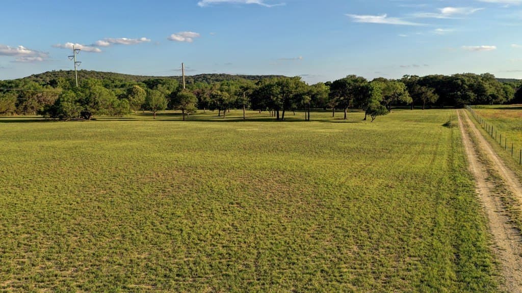 8.06 acres in Kerr County - photo 34