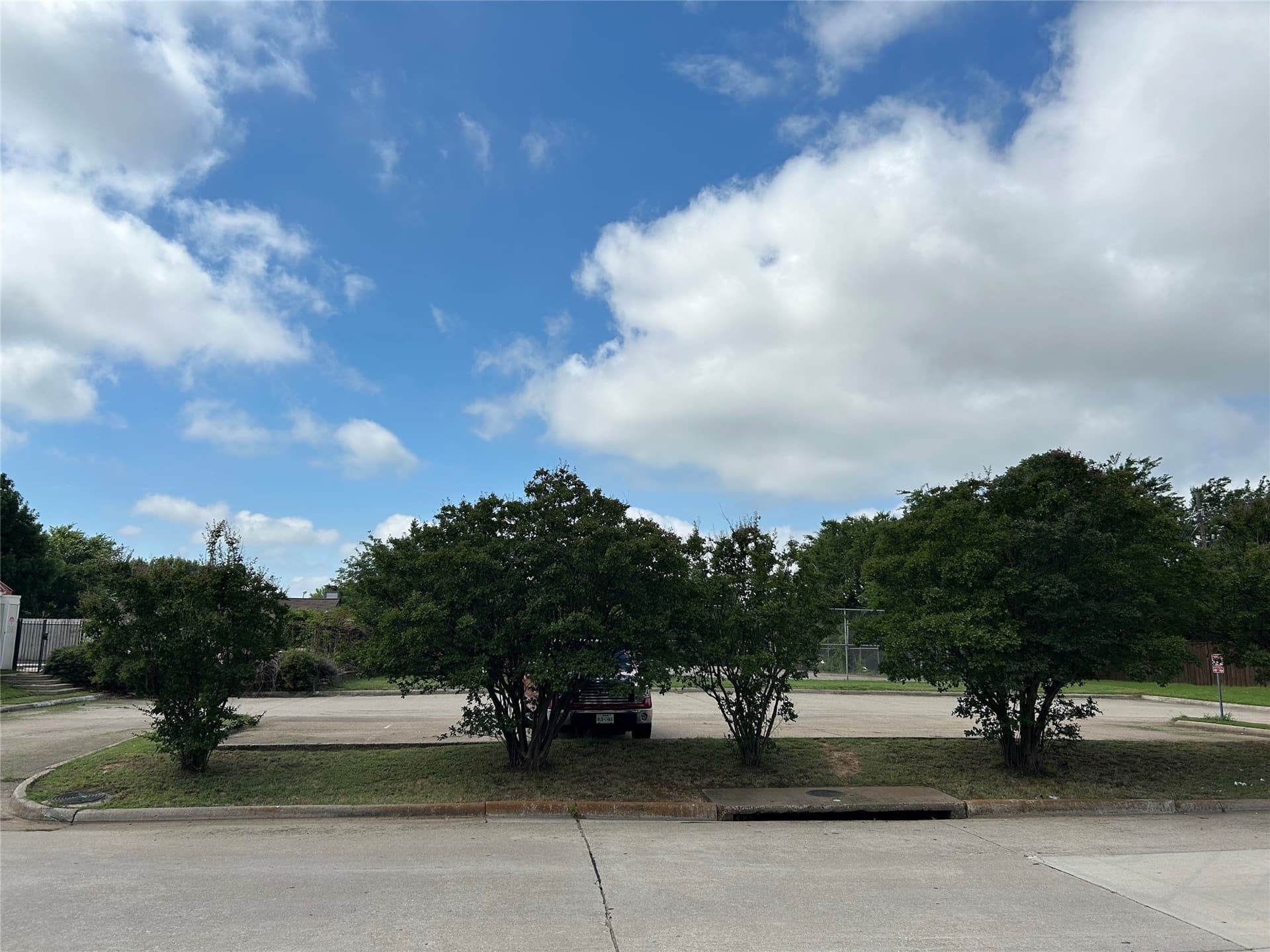 0.76 acres in Denton County gallery image 3