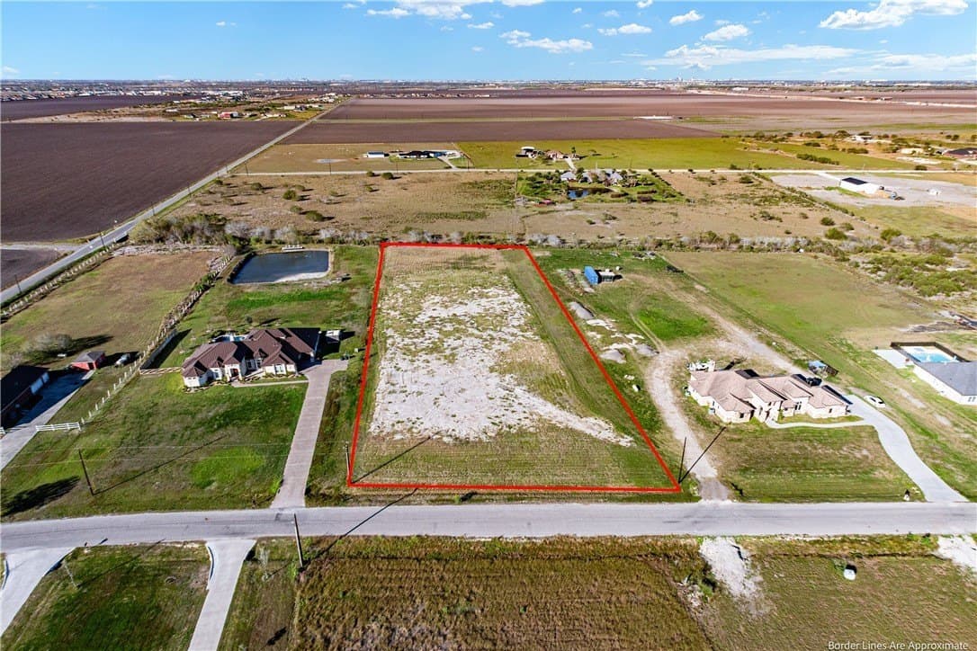 2.5 acres in Nueces County - photo 2