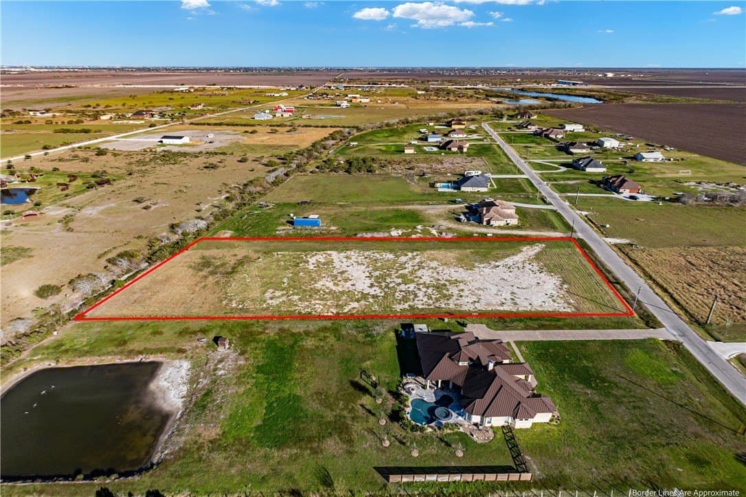 2.5 acres in Nueces County - photo 6