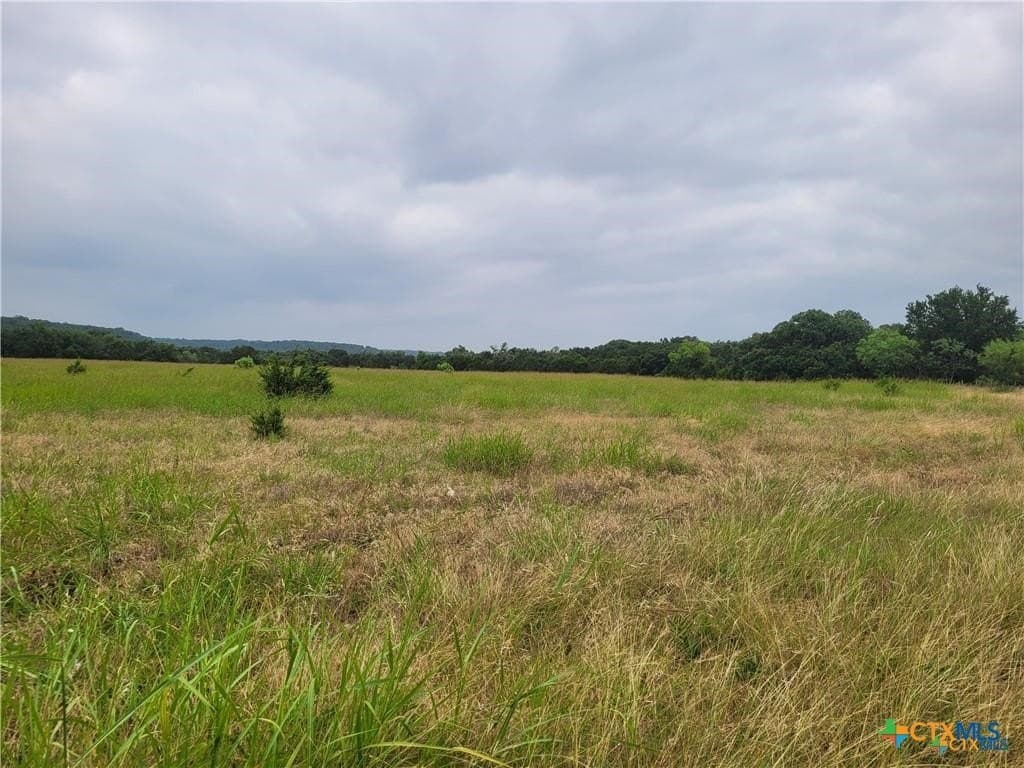 16.71 acres in Lampasas County