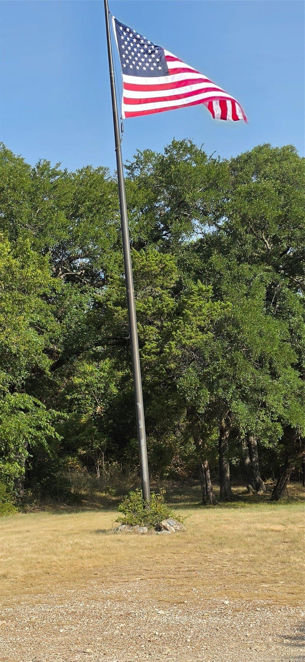 0.18 acres in Bosque County - photo 15