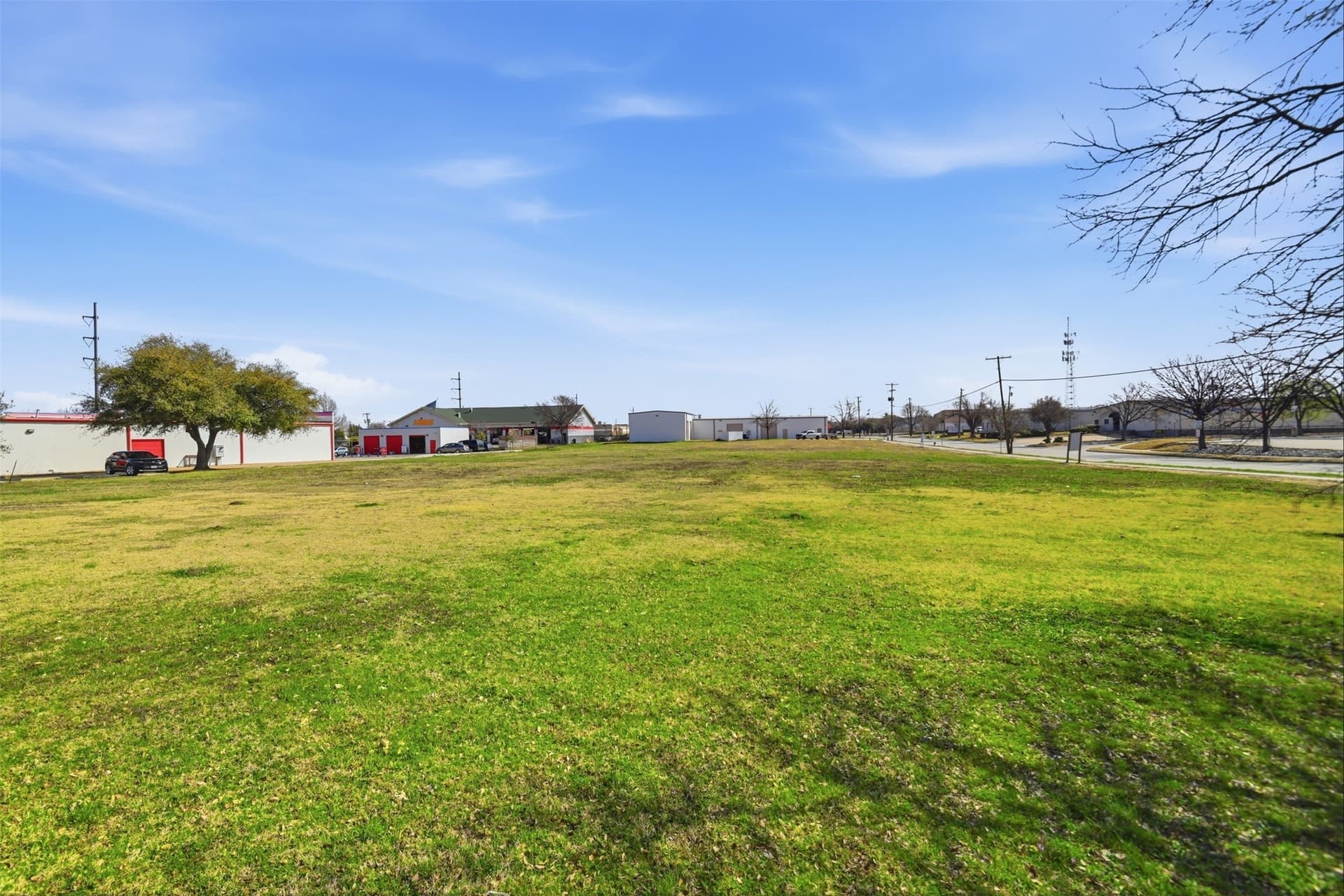 0.92 acres in Dallas County - photo 29